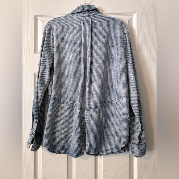 Bella Dahl button down | size M - Picture 2 of 3